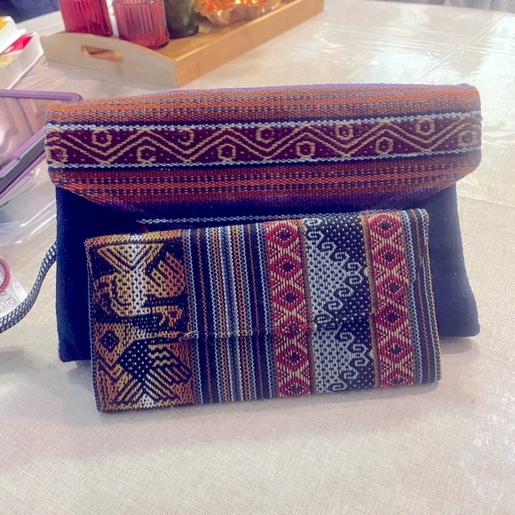 Stuffed Clutch Bag and Matching Wallet - Picture 8 of 14